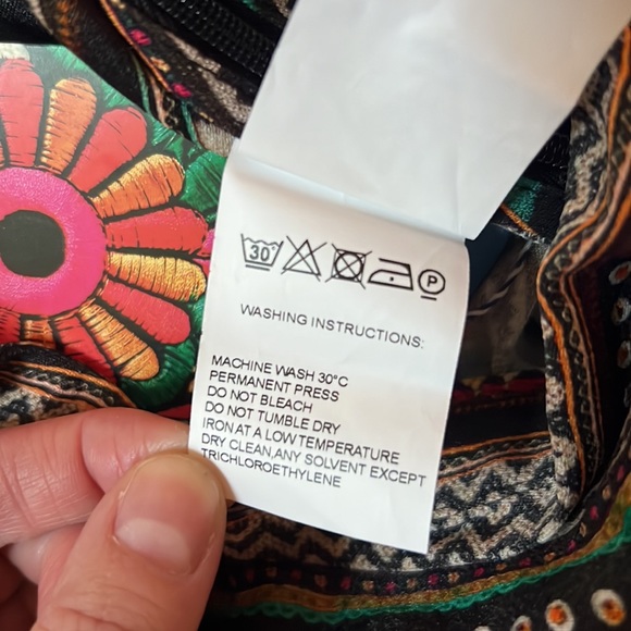 FARM Rio Anthropologie Cropped Wide Leg Pants M Medium NWT! - Picture 6 of 6